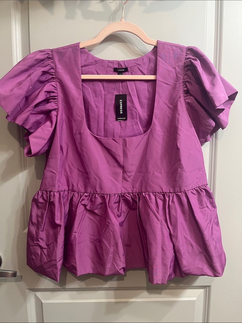 Express Fuchsia Puff Sleeve Peplum Top
